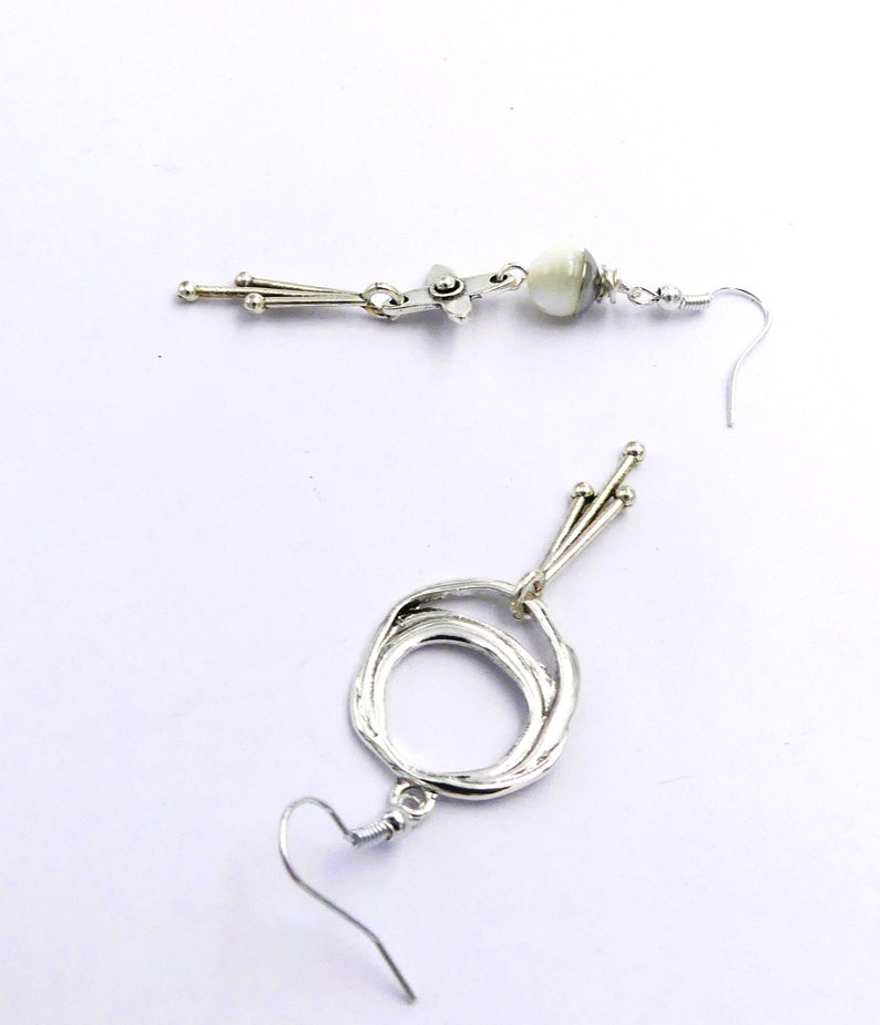 Boucles d'oreilles dissociées, boucles d'oreilles bohèmes, boucles d'oreilles tendance, argent sterling et nacre, cadeau femme image 3