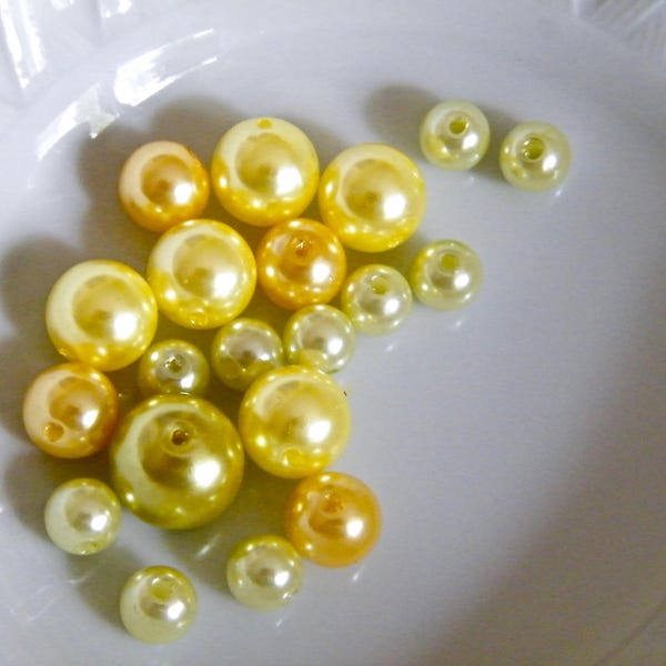 Perles matière synthétique, mélange taille et couleur, nacrées, jaune vert, orangée,