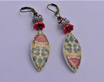 Ceramic earrings floral pattern, ceramic caps, beads washers India torch glass, gift woman