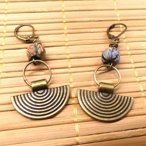 Bohemian dangle earrings, ethnic earrings, boho jewelry for women, bronze and glass ethnic earrings
