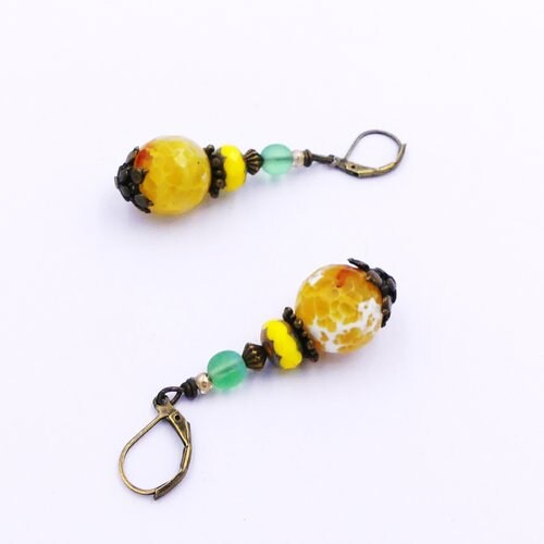 Boucles D'oreilles Vintage Perles Porcelaine Craquelée | Artisan Français | Monture Clous | Occasion Parfait état