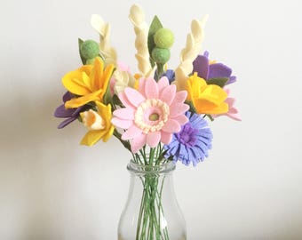 Craft kit: DIY Felt Flowers - Cottage Garden Bouquet