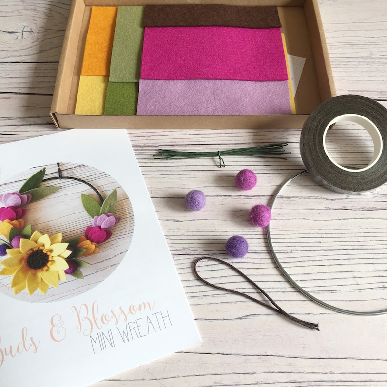 Felt Flower Craft Kit DIY Felt Flowers Buds & Blossom Mini Etsy UK