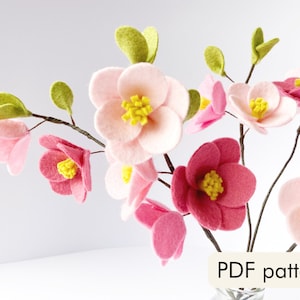 PDF download - Felt Cherry Blossom tutorial/pattern with templates - learn how to make felt flowers