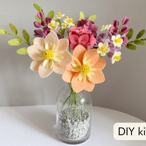 Felt flower craft kit: DIY Felt Flowers - Blissful Blooms Bouquet