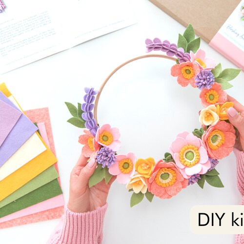 Felt Flower Craft Kit DIY Felt Flowers Sunshine Mini Wreath Etsy