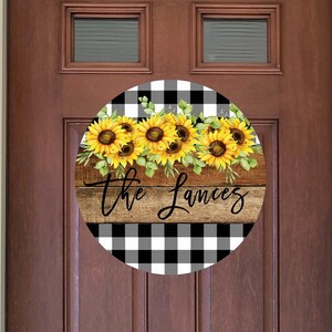 Personalized Sunflower Welcome Sign: Buffalo Check Family Name Door Hanger