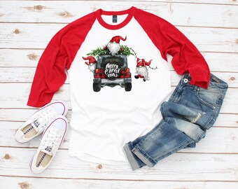 holiday tees plus size