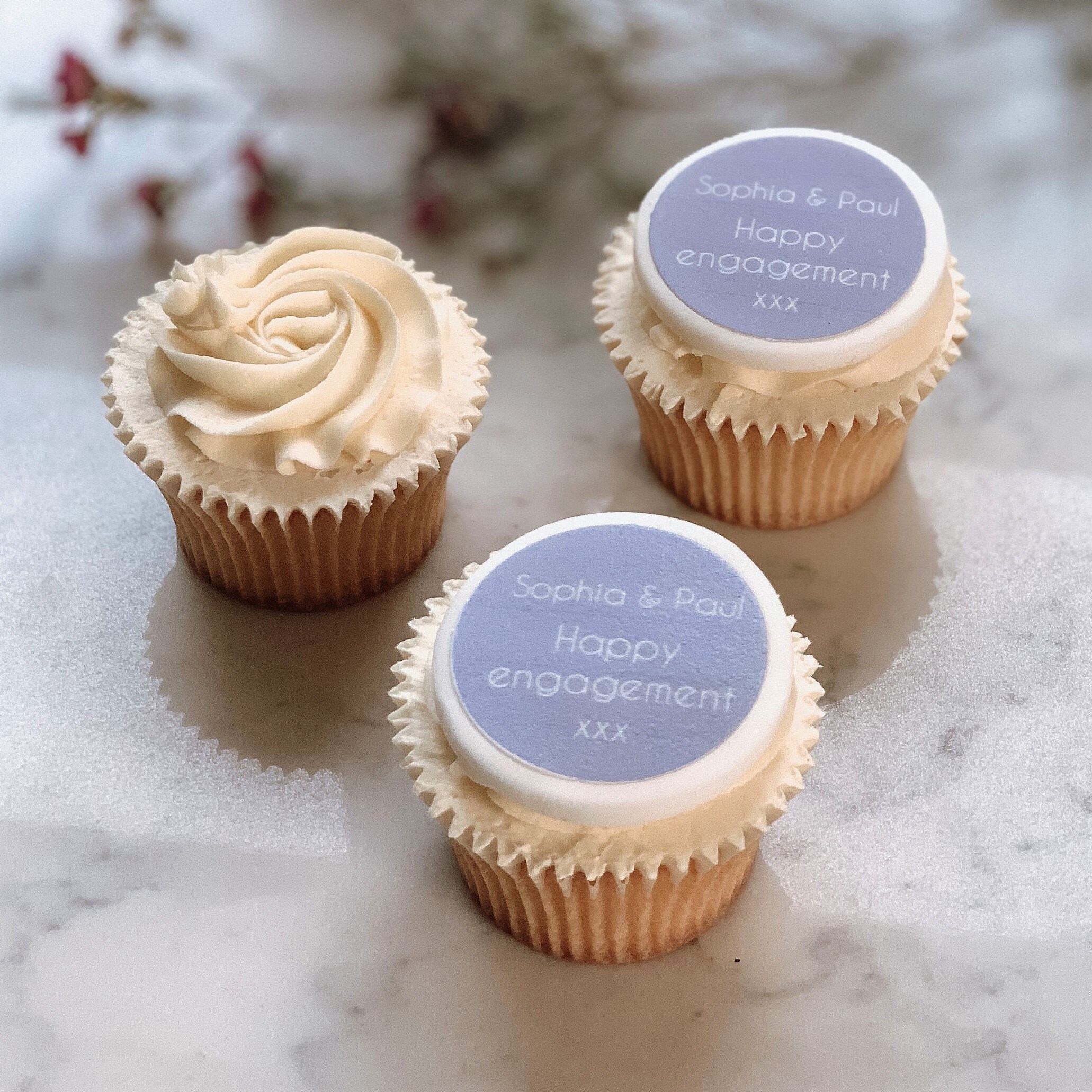 Happy Engagement Cupcake Toppers. Engagement gift. Engagement Etsy 日本