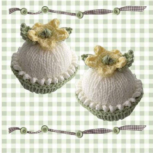 Pin Cushion Knitting Pattern. Knitting Pattern for a Cupcake Pin Cushion. Sewing Needle Cushion. PDF Digital Download.