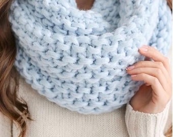 Super Chunky Cowl Knitting Pattern: Easy Infinity Scarf (PDF Download)
