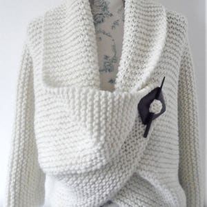 Knitting Pattern for a Chunky Cardigan. Easy knitting pattern. PDF Knitting Pattern. image 2