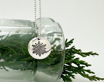 Sterling Spoon Bubble Disk Slow Flake Charm Necklace