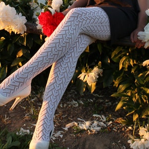 Luxurious lace stockings Extra long elegant women socks