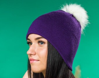 Knitted classic hat | With fake-faux pompom | Different Colours