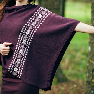 Knitted poncho AUSEKLIS Knitted shawl, cape with Scandinavian pattern Latvian Folk design Different colours image 4