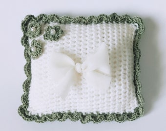 Handcrafted wedding ring holder cushion, sage green and white, chiffon ribbon - Wedding ring holder