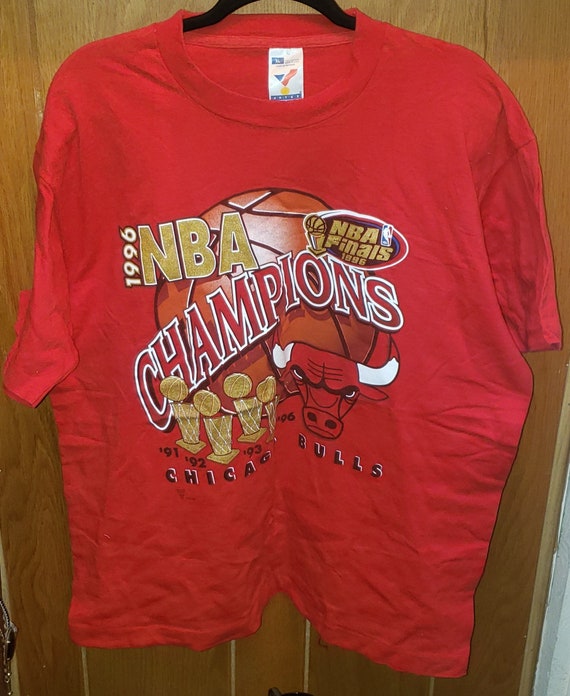 97 bulls championship shirt