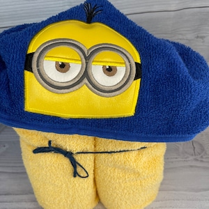 Yellow guy, minion, hooded towel