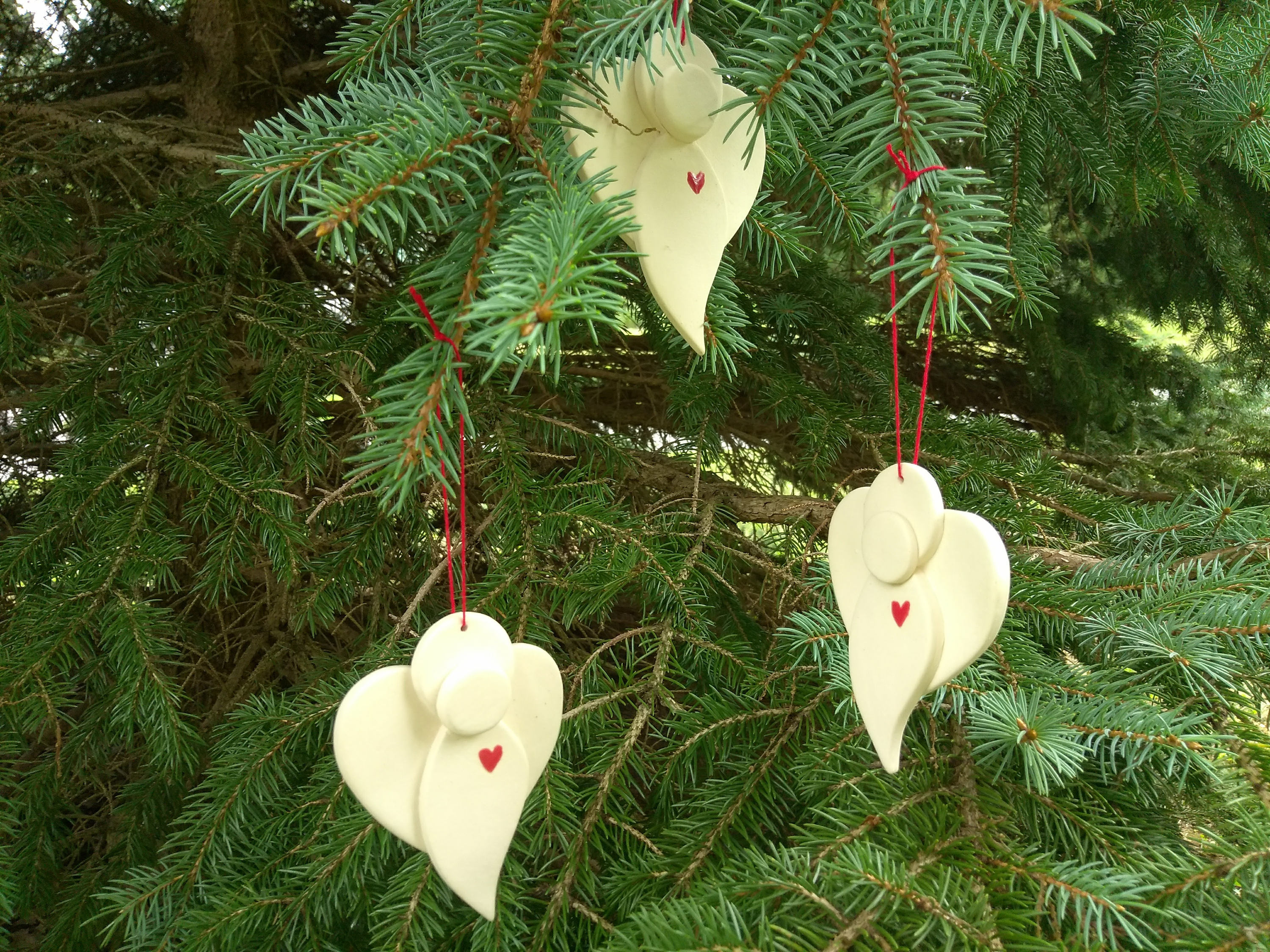 天使の飾り、クリスマスの飾り、ホリデーの飾り、白い飾り、ハートの