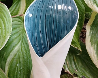 Ceramic Hosta Leaf Vase
