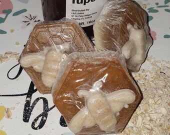 Honey Bee Oatmeal Soap, Made with organic ingredients and natural Colorants unscented