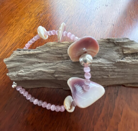 perle occhi di gatto rosa con ciondolo a forma di corona