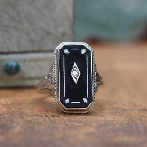 Antique Art Deco Solid 14k White Gold Size 4.75 Onyx and Diamond Ring