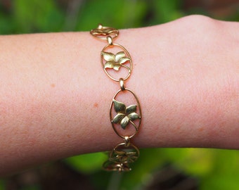Vintage Solid 14k Gold Two Tone Art Deco Gold Leaves Bracelet / 7.25" Long