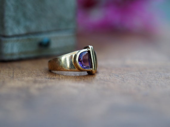 Heavy Vintage Size 5.75 14k Amethyst Ring in Yell… - image 6