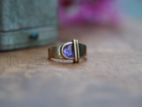 Heavy Vintage Size 5.75 14k Amethyst Ring in Yell… - image 2