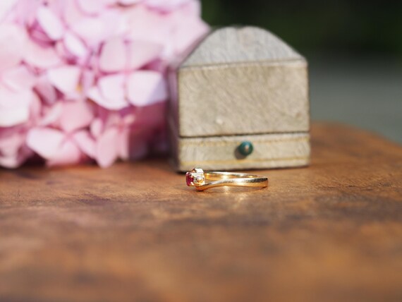Vintage Solid 14k Yellow Gold Size 6 Ruby and Dia… - image 4