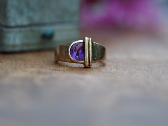 Heavy Vintage Size 5.75 14k Amethyst Ring in Yell… - image 1