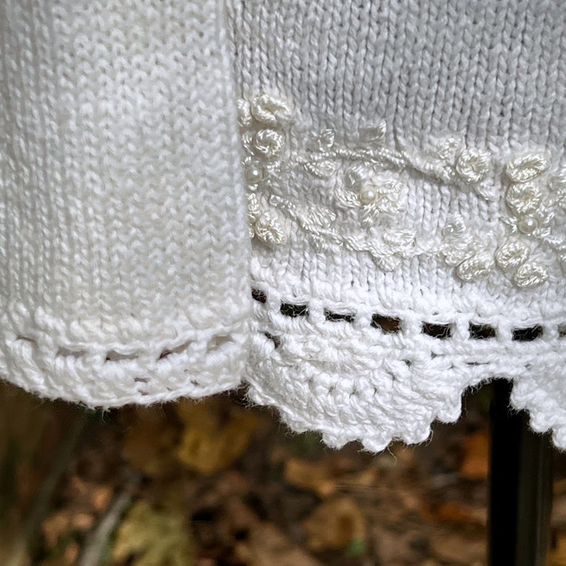 S 80s White Knit Sweater Small, Cotton Pointelle Pearl Beaded Embroidered Tunic Sweater, 1980s Clothes Women, Vintage Clothing Worthington image 5