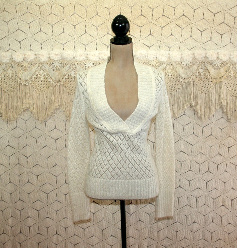 Womens V Neck Sweater XS Small Cream White Pullover Wool Sweater Mohair Sparkly Pointelle Knit Lacy Sheer Open Weave Ann Taylor