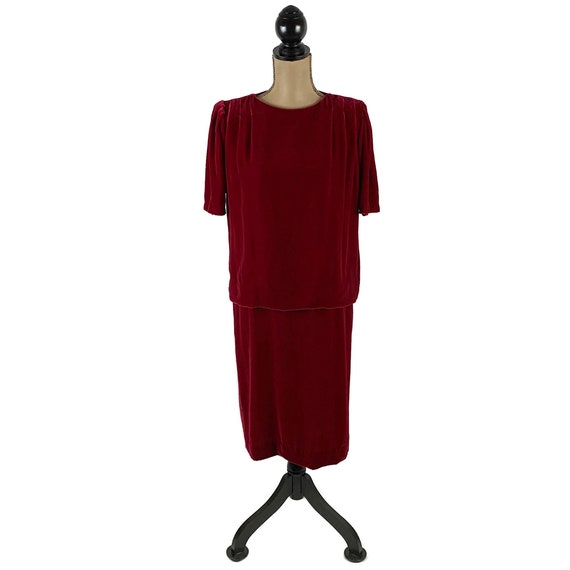 M Red Velvet Midi Dress Medium, 80s does 20s Styl… - image 4