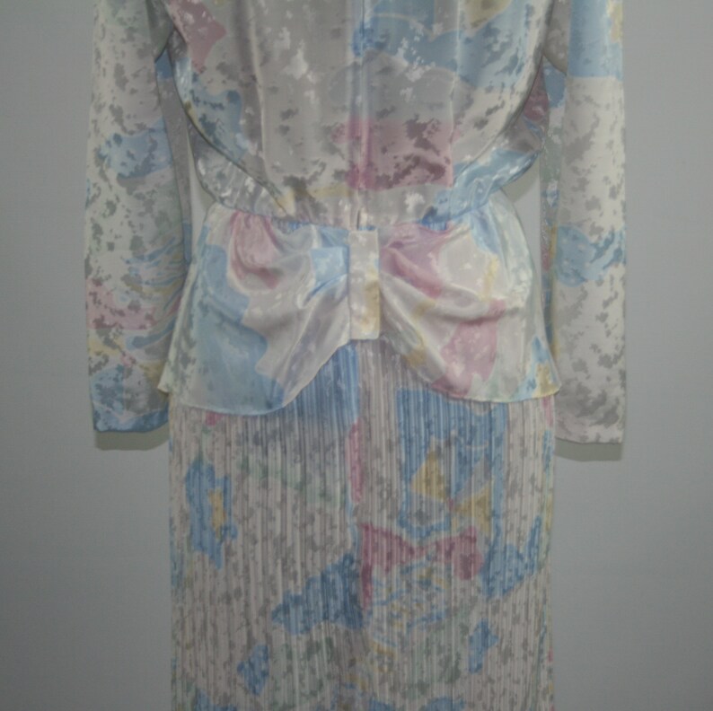 Accordion Pleated Peplum Pastel Abstract Print 70s Long Sleeve Satin Midi Dress Small Petite Vintage Clothing ILGWU 1970s Clothes Women