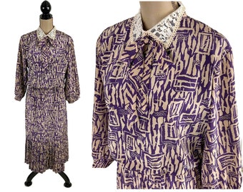 L-XL 70s 80s Polyester Secretary Dress, 3/4 Sleeve Abstract Purple Print Blouson Bow Neck Lace Collar Modest Dress, Women Vintage LADY CAROL