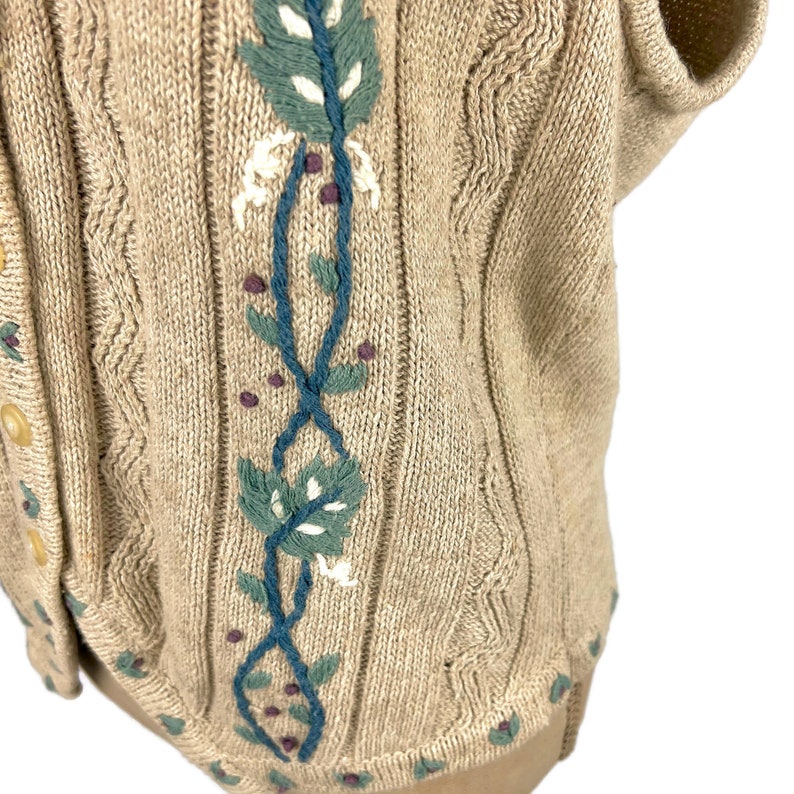 M 90s Button Up Sweater Vest Medium, Embroidered Waistcoat, Beige Knit Sleeveless Cardigan, 1990s Clothes for Women, Vintage I.C. ISAACS image 4