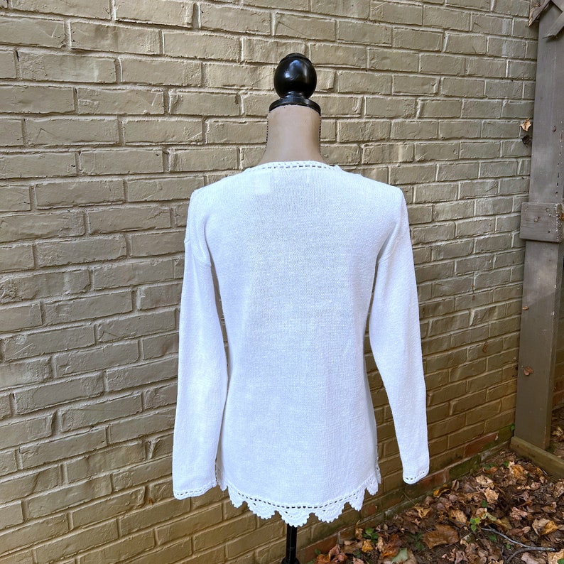 S 80s White Knit Sweater Small, Cotton Pointelle Pearl Beaded Embroidered Tunic Sweater, 1980s Clothes Women, Vintage Clothing Worthington image 8