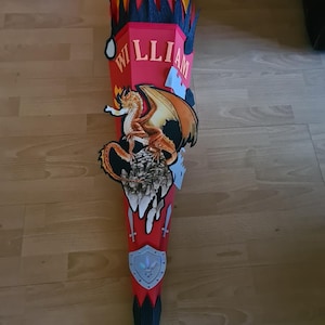 Schultüte Feuerdrache # DIY-Set # fertige Schultüte # 68cm # 85cm # beleuchtet # metallic 68cm # Zuckertüte # beleuchtete Schleife - extra