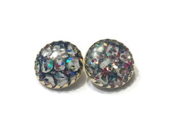 Boucles d'oreilles multicolores Confetti Lucite, boucles d'oreilles Sarah Coventry signées, boucles d'oreilles clip vintage des années 1950, boucles d'oreilles bouton, bijoux fantaisie
