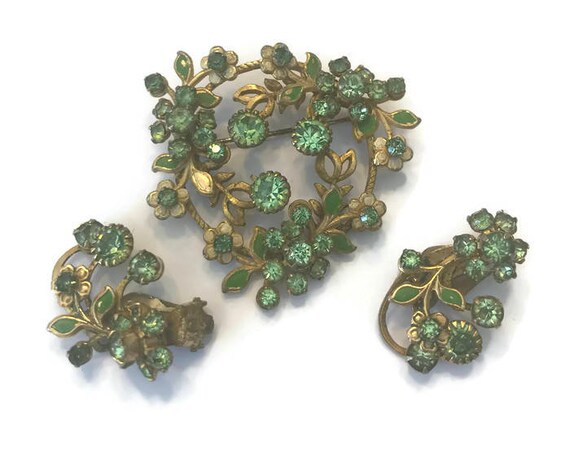 Green and gold costume jewelry deals