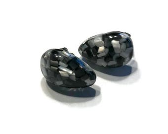 Black and Gray Confetti Lucite Earrings, Vintage 1950s Clip Earrings, Button Earrings, Costume Jewelry