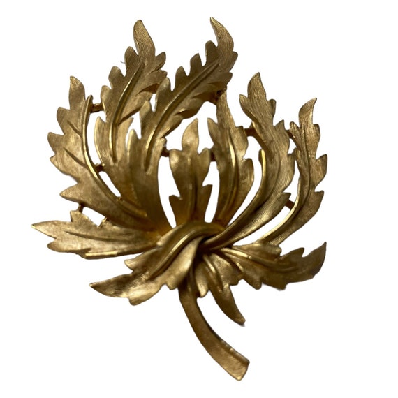 Signed Trifari Brooch, Gold Tone Leaf Brooch, 195… - image 2