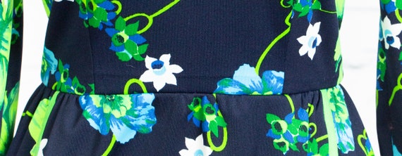 Vintage Vibrant Blue and Green Floral Dress - 60'… - image 10