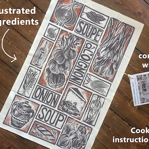 Receita ilustrada de sopa de cebola francesa Toalha de chá; vem com instruções de cozimento na etiqueta. Estampa com corte Lino.
