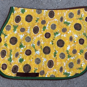 Saddle Pad Horse English &quot; Sunflowers &quot; Print with Braid Trim Equestrian Hunter Jumper