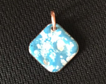 Lotsa Copper Enameled Copper Pendant - Lying in the Grass