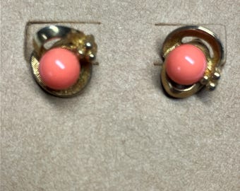 Vintage - Gold Tone and Peach Stud Earrings